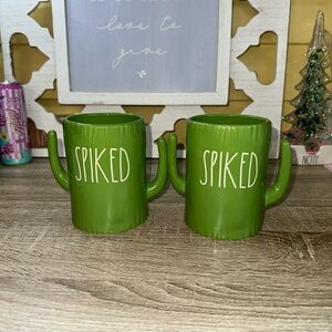 RAE DUNN "SPIKED" “Spiked” DOUBLE HANDLE MUG CACTUS STYLE 5" GREE/WHITE